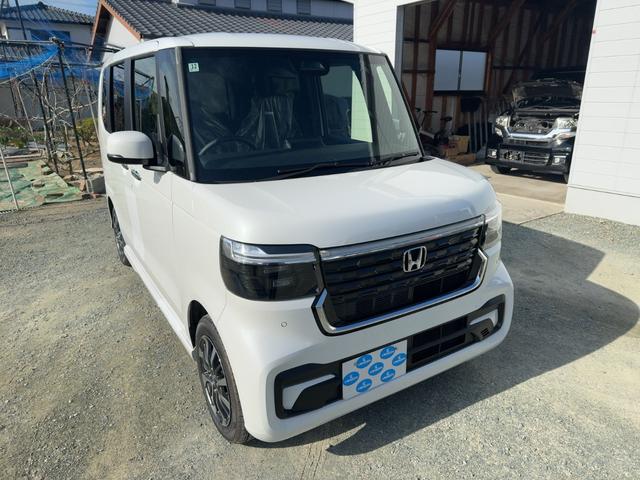 Honda N-BOX CUSTOM 2025