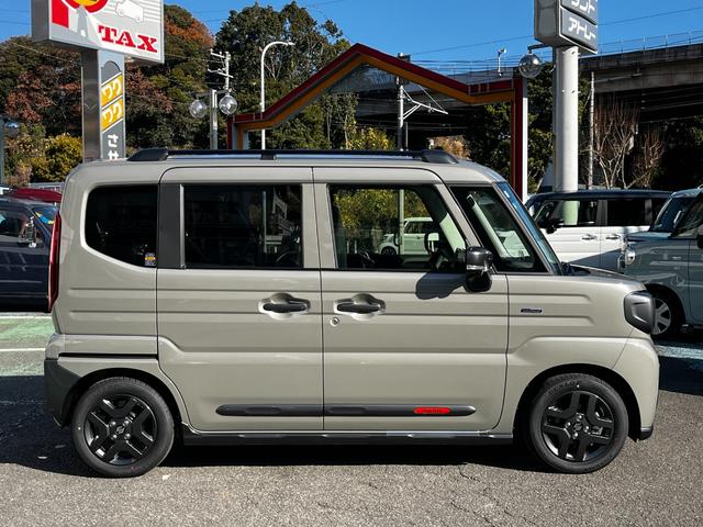 Suzuki SPACIA GEAR 2025