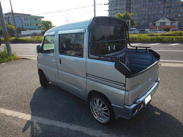 Mitsubishi MINICAB VAN 2010