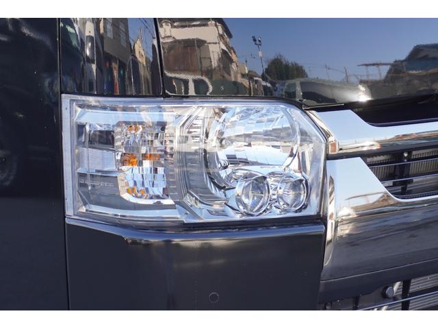 Toyota HIACE VAN 2025