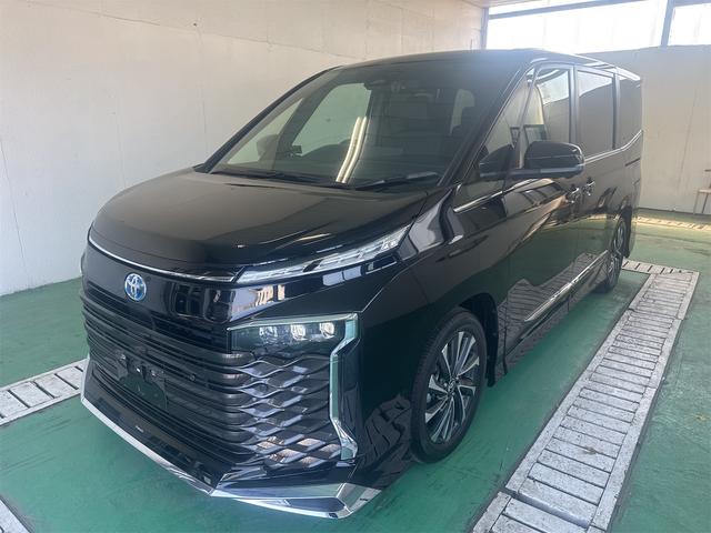 Toyota VOXY 2025