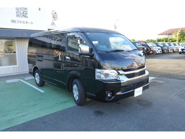Toyota HIACE VAN 2025