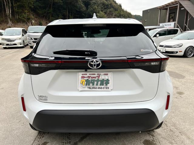Toyota YARIS CROSS 2024