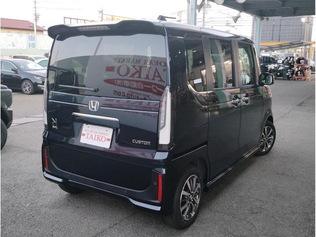 Honda N-BOX CUSTOM 2025