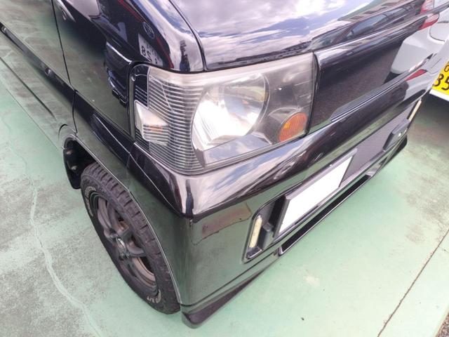 Mitsubishi MINICAB TRUCK 2010