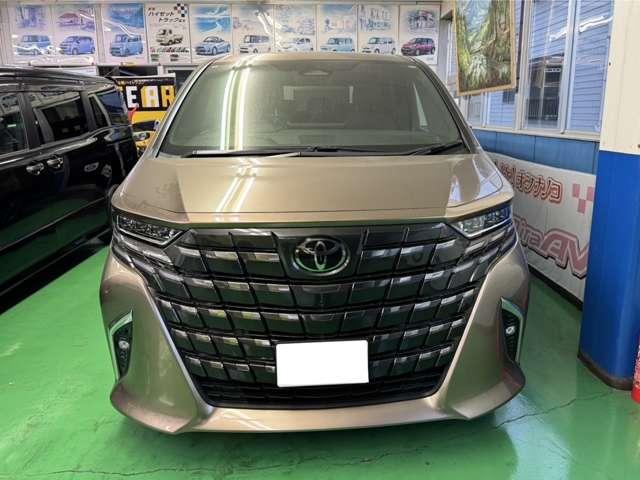 Toyota ALPHARD 2024
