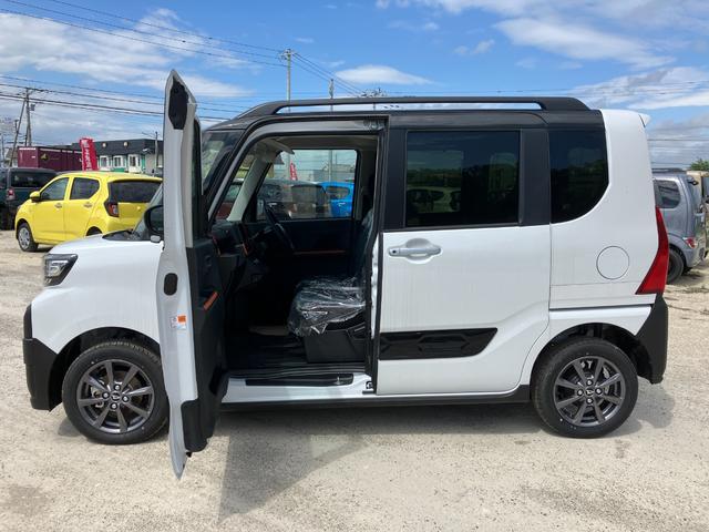 Daihatsu TANTO 2024