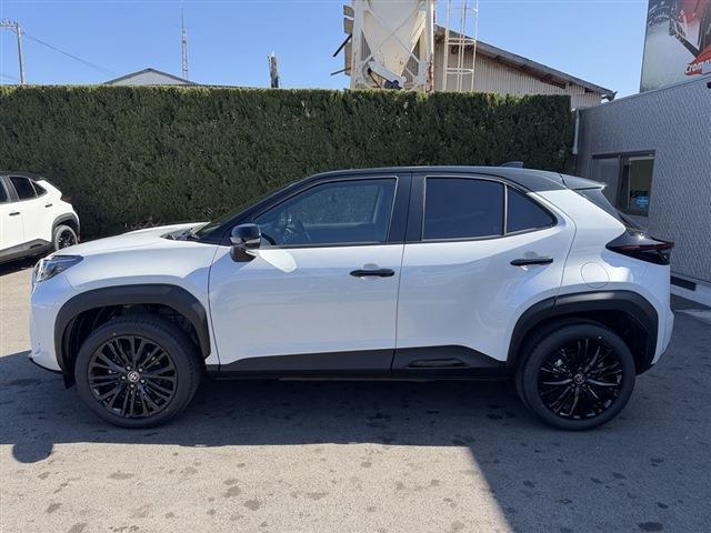 Toyota YARIS CROSS 2026