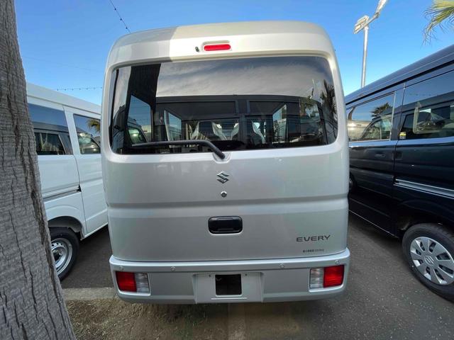 Suzuki EVERY 2025