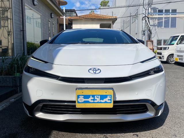Toyota PRIUS 2023