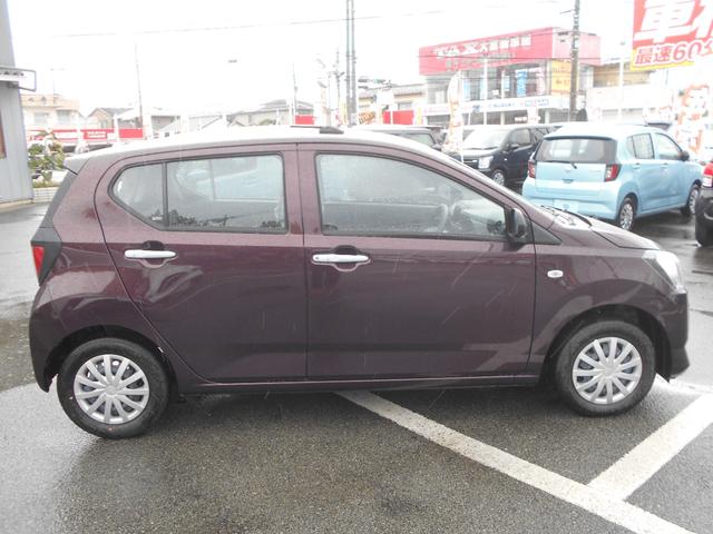 Daihatsu MIRA E:S 2025