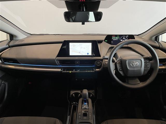 Toyota PRIUS 2024