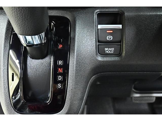 Honda N-BOX CUSTOM 2026