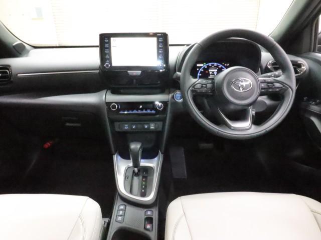 Toyota YARIS CROSS 2023