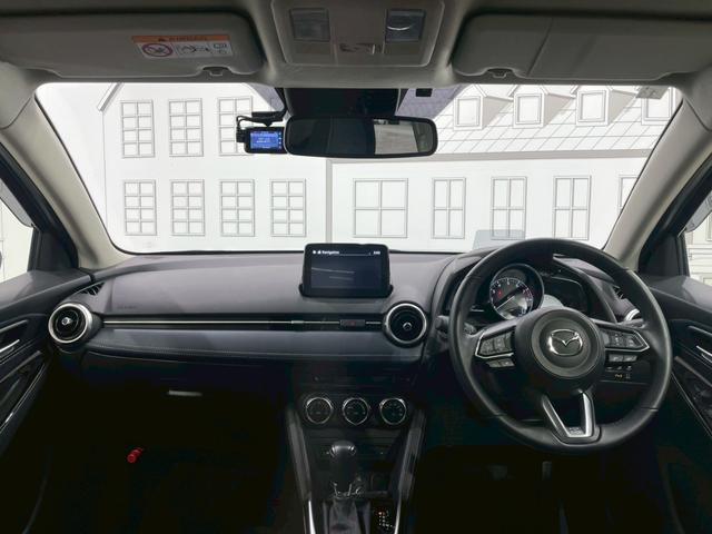 Mazda MAZDA2 2021
