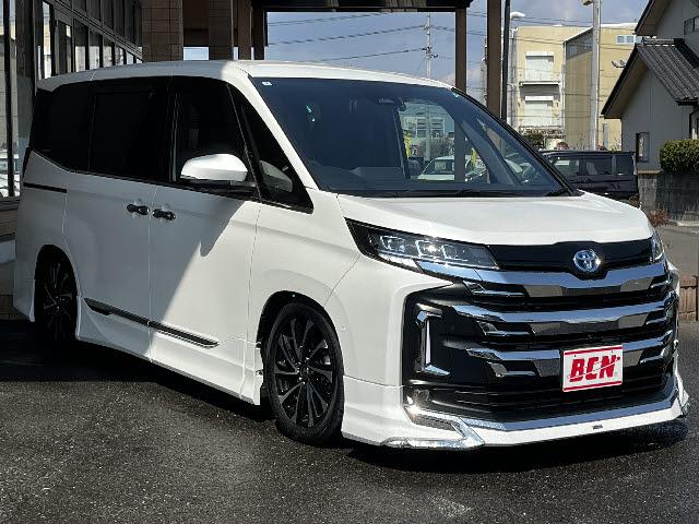 Toyota NOAH 2024