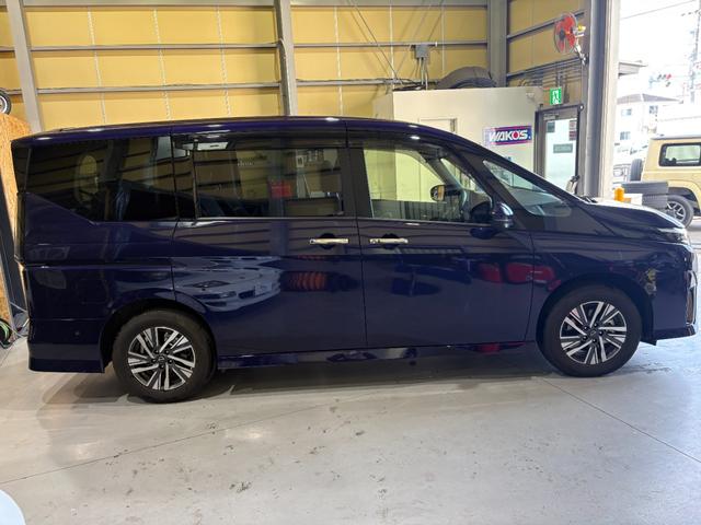 Nissan SERENA 2025