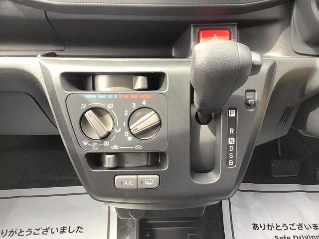 Daihatsu MIRA E:S 2024