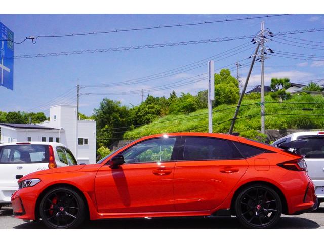 Honda CIVIC 2024