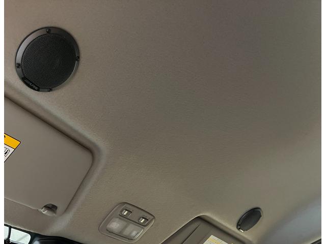 Nissan CARAVAN 2025