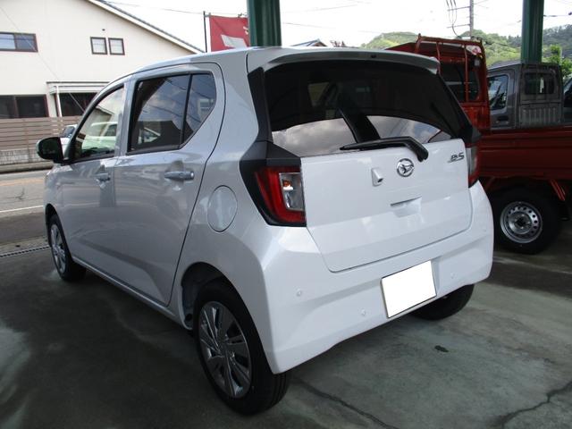 Daihatsu MIRA E:S 2025