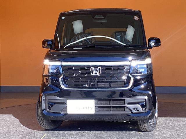 Honda N-BOX CUSTOM 2025