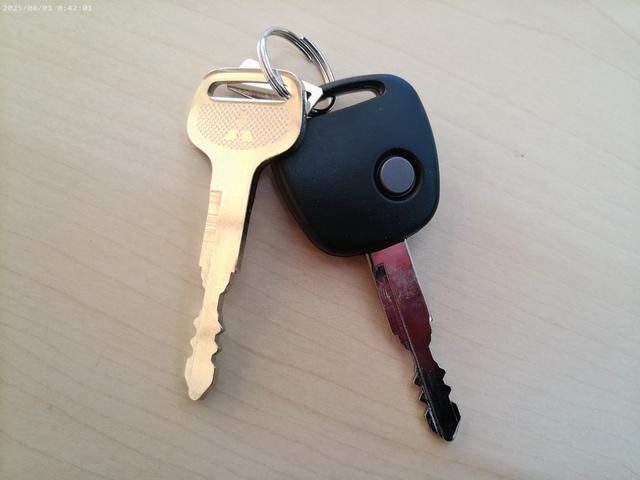 Mitsubishi MINICAB TRUCK 2025