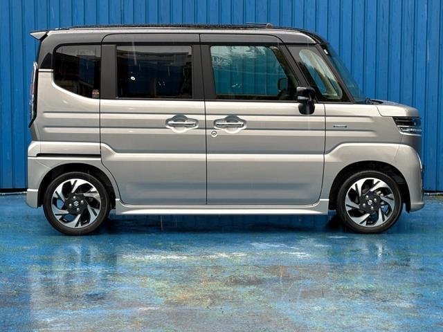 Suzuki SPACIA CUSTOM 2025