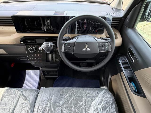 Mitsubishi DELICA MINI 2025