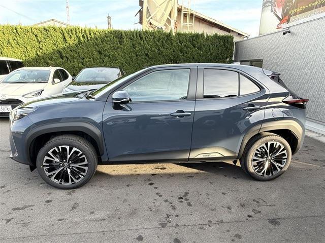 Toyota YARIS CROSS 2025