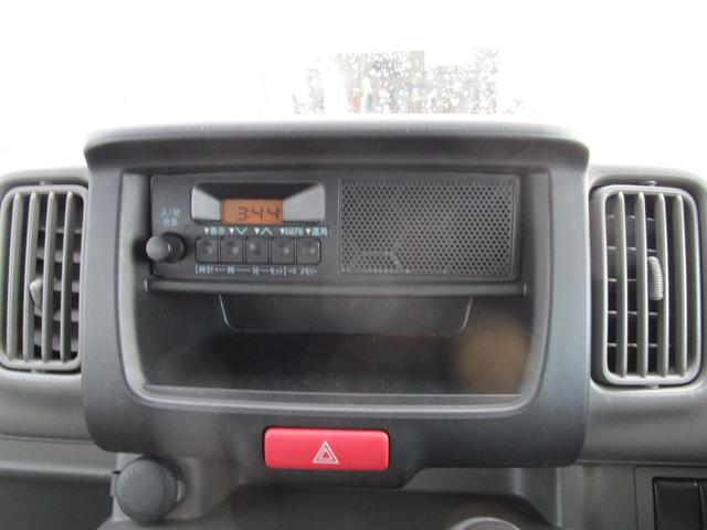 Mitsubishi MINICAB VAN 2015