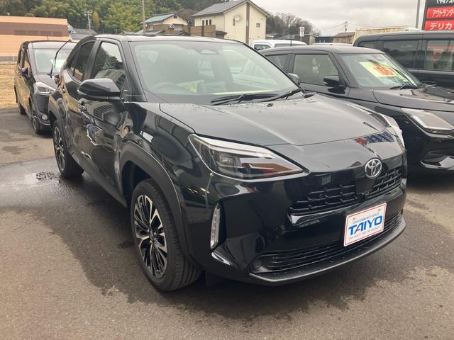 Toyota YARIS CROSS 2026