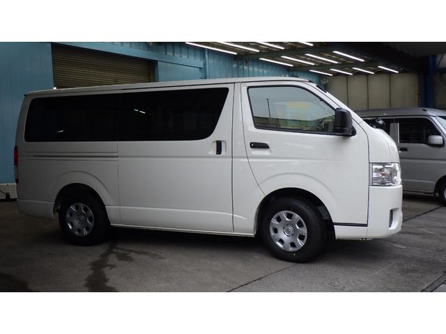 Toyota HIACE VAN 2025