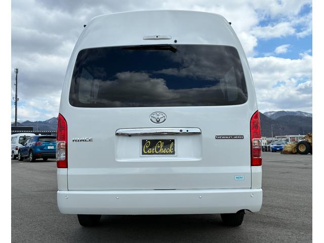 Toyota HIACE WAGON 2025