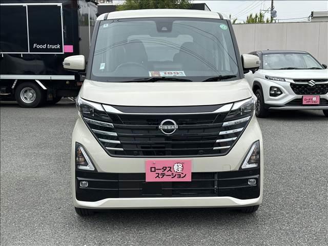 Nissan ROOX 2024