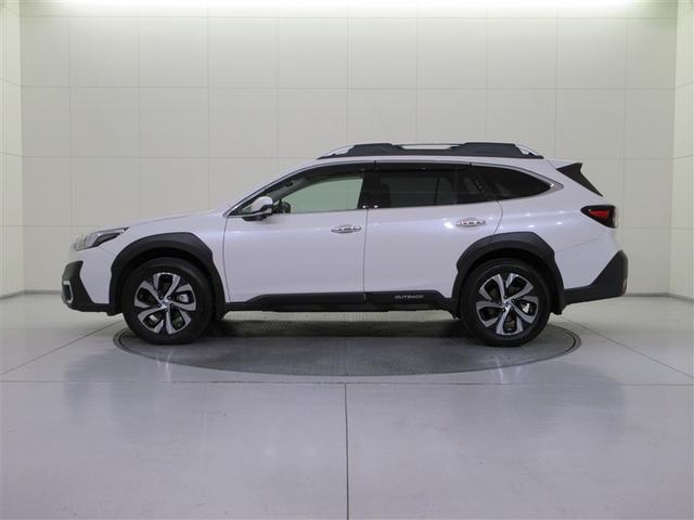 Subaru LEGACY OUTBACK 2022