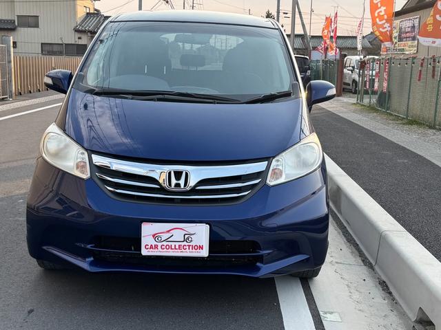 Honda FREED 2012