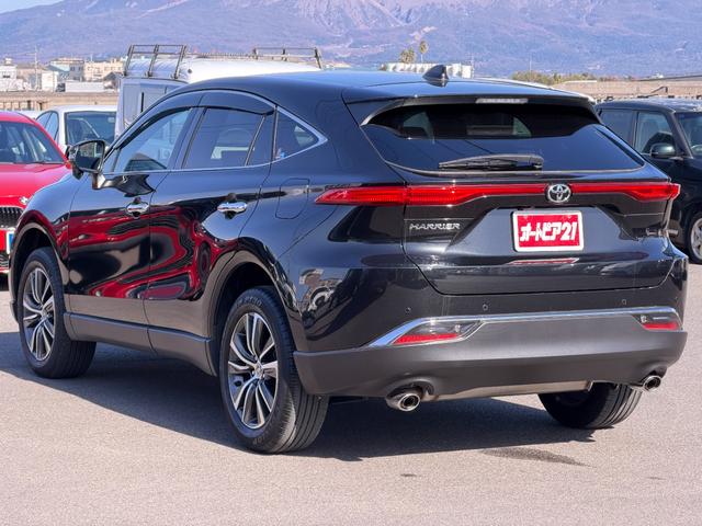 Toyota HARRIER 2023