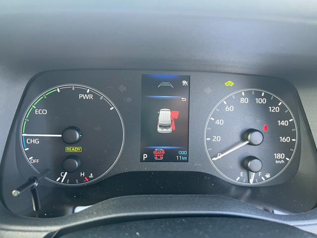 Toyota SIENTA 2025