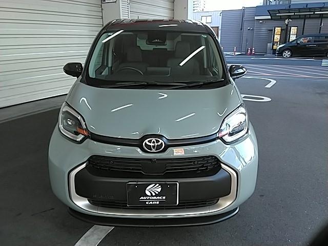 Toyota SIENTA 2024