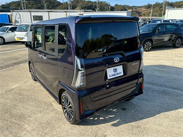 Daihatsu TANTO 2025