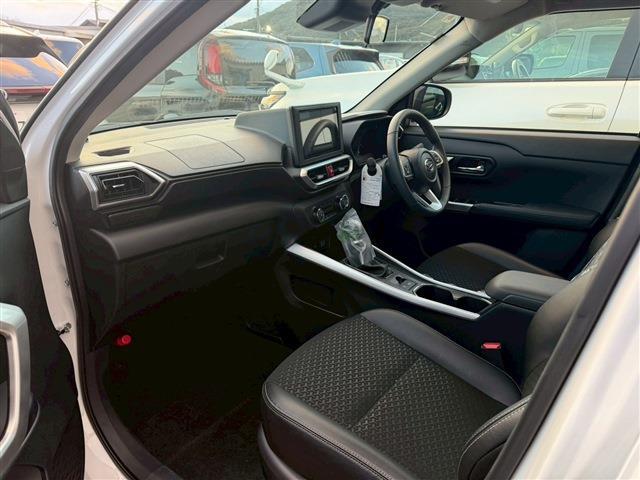 Daihatsu ROCKY 2024