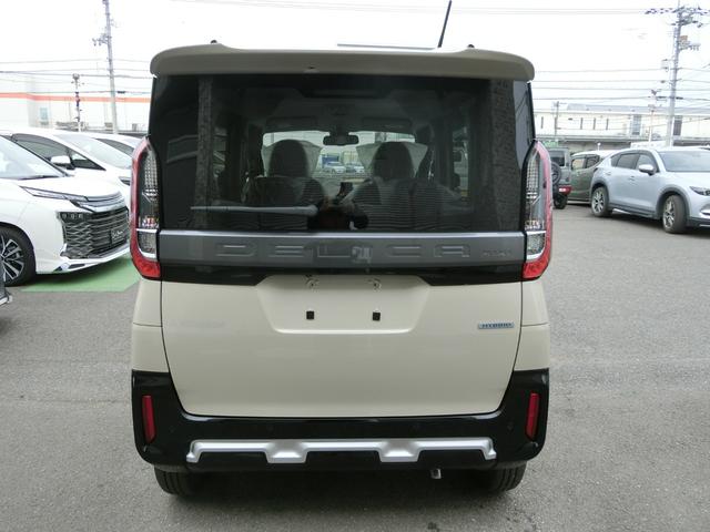 Mitsubishi DELICA MINI 2025