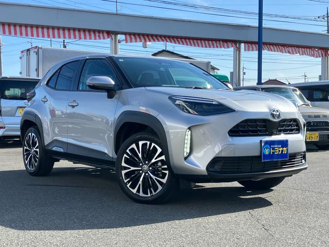 Toyota YARIS CROSS 2025