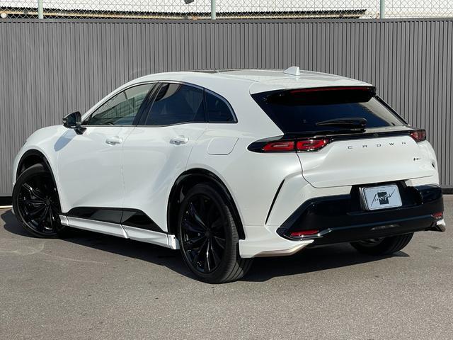 Toyota CROWN SPORT 2023