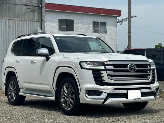 Toyota LAND CRUISER 2024