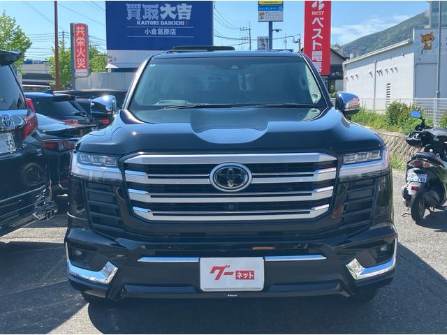 Toyota LAND CRUISER 2024