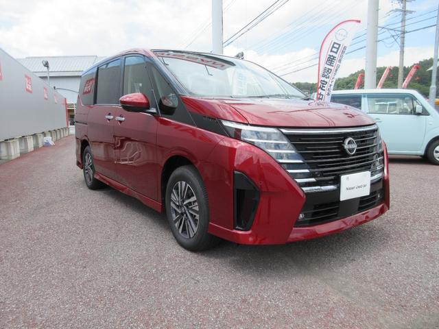 Nissan SERENA 2024