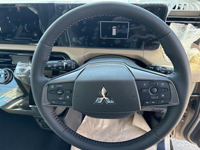 Mitsubishi DELICA MINI 2025