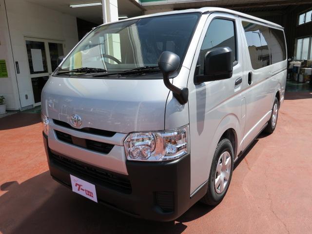 Toyota HIACE VAN 2025